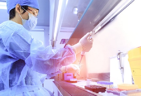 Research and clinical practice should go together for doctors: China